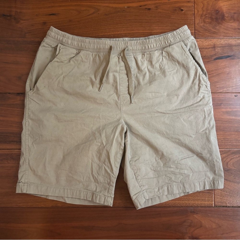 Khaki drawstring shorts